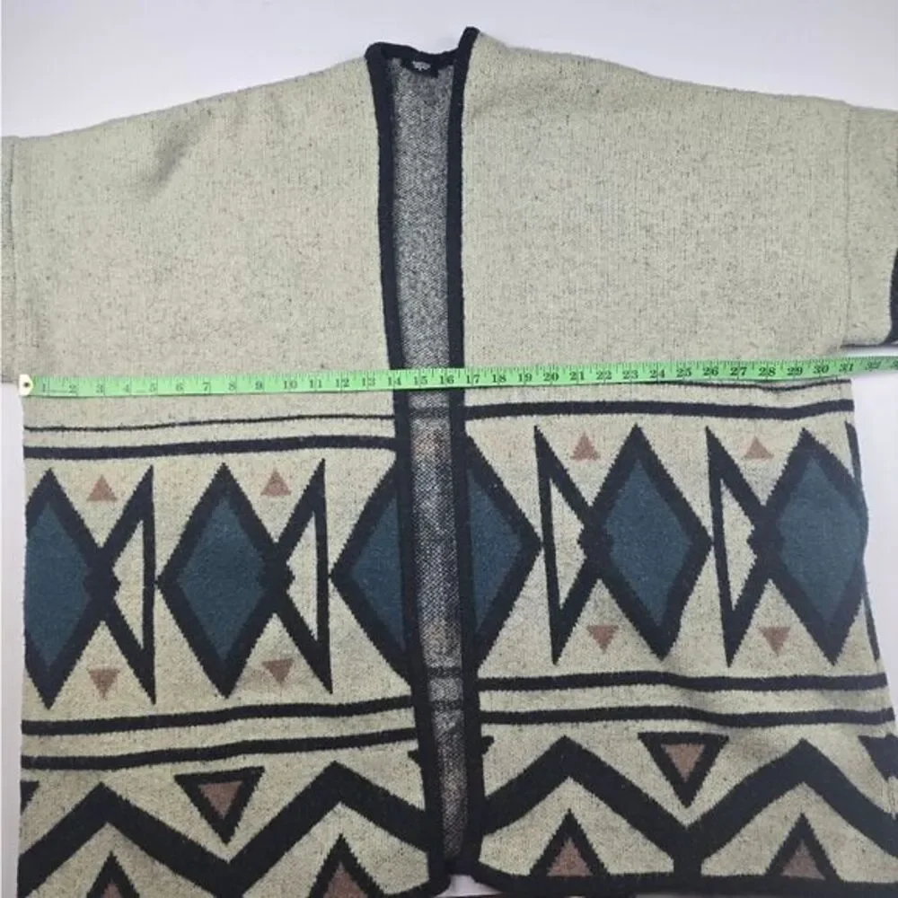 Parfois Women's European‎ Knit Ethnic Pattern Poncho Cardigan One Size Fits All